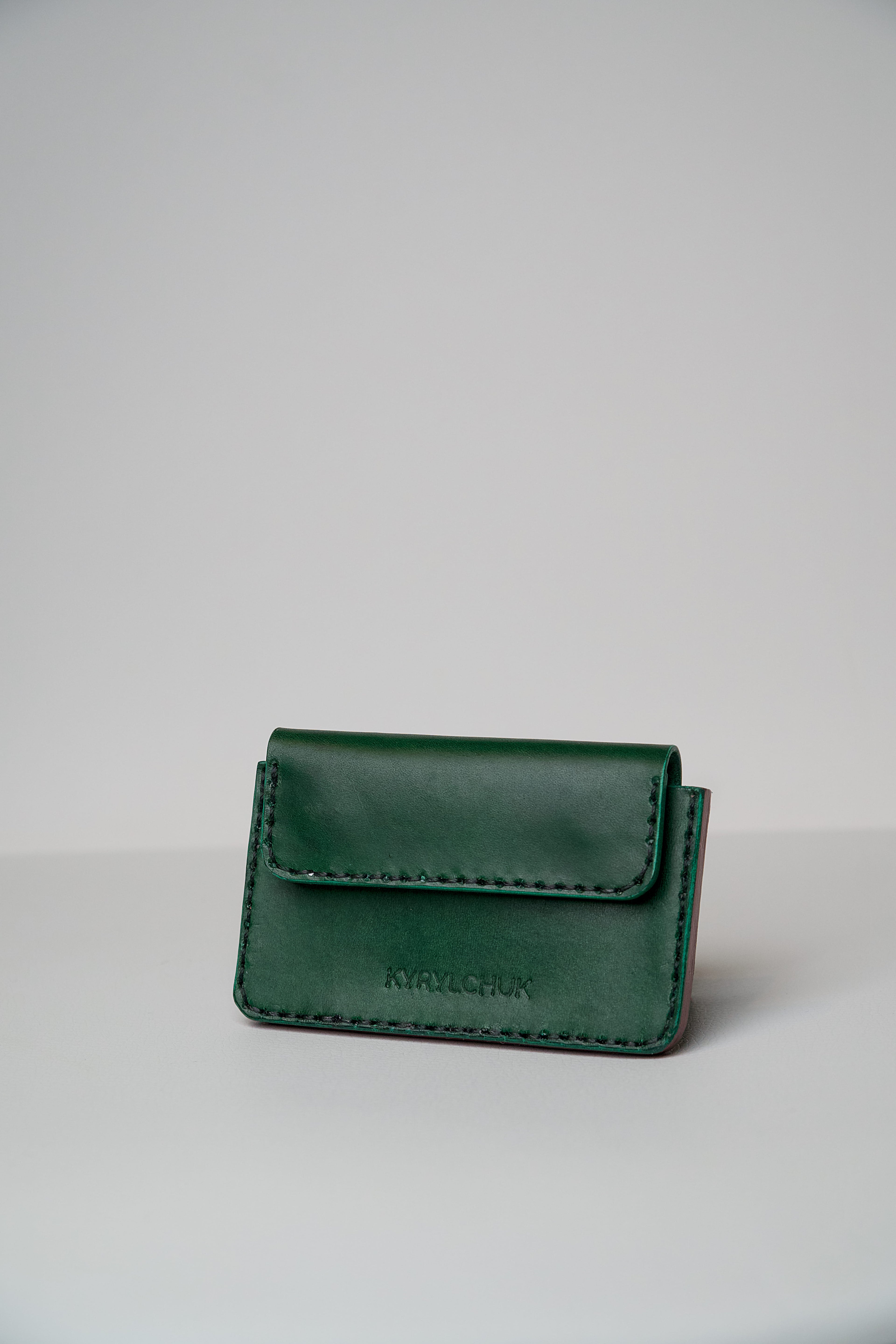 The Custom Cardholder